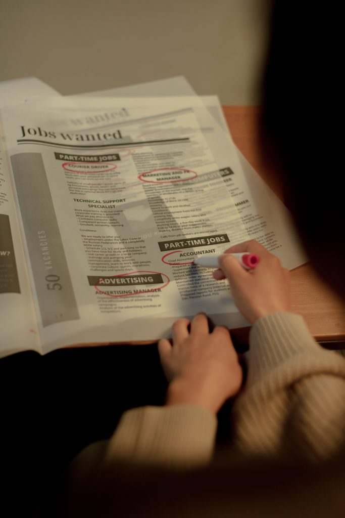 Anyone else having a really tough time finding a content job right now?